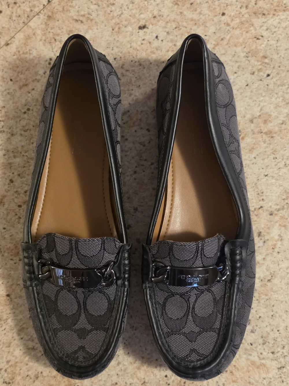 Coach Women's Olive Signature Black And Gray Monogram Loafers Size 8B